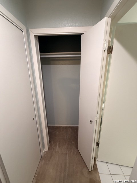 Image 7 of 22 For 13606 Dutch Myrtle