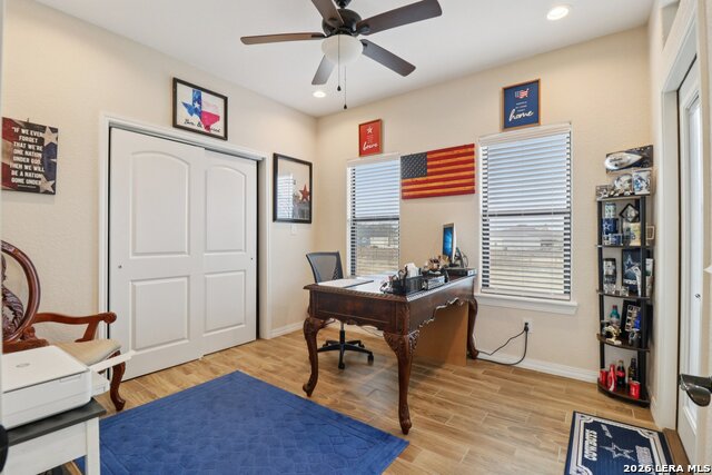 Image 25 of 63 For 311 Abrego Lake