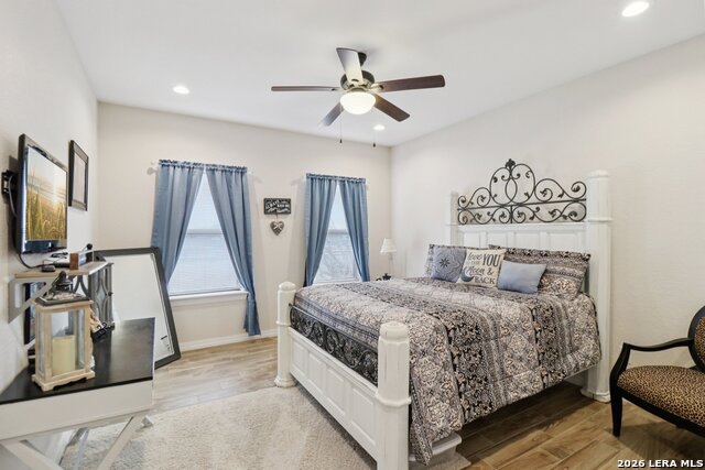 Image 27 of 63 For 311 Abrego Lake