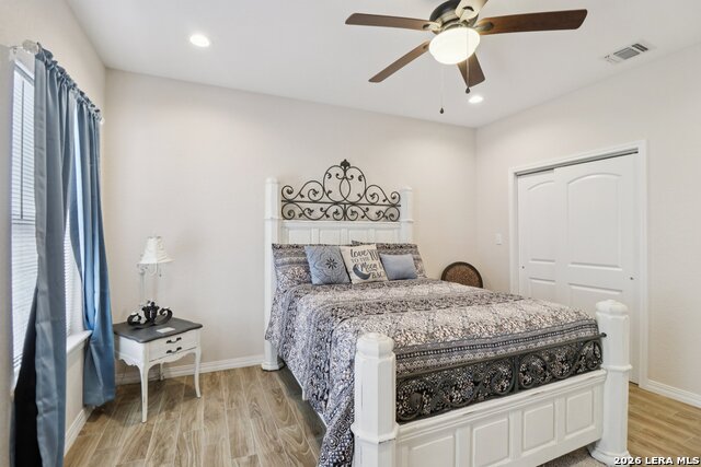 Image 28 of 63 For 311 Abrego Lake