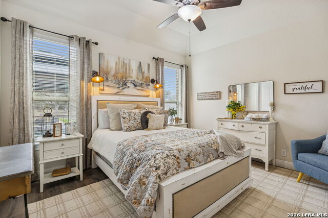 Image 21 of 38 For 617 Innsbruck