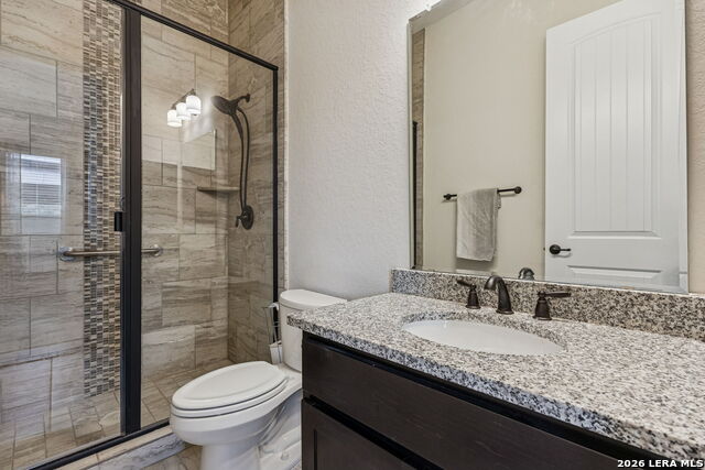 Image 22 of 38 For 617 Innsbruck