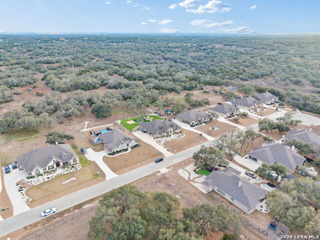 Image 37 of 38 For 617 Innsbruck