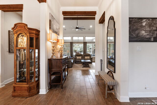 Image 4 of 38 For 617 Innsbruck