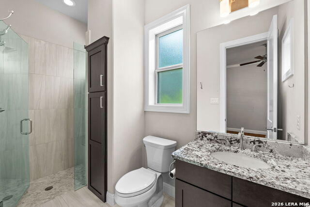 Listing photo id 11 for 612 Ogden  