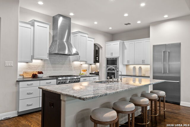 Listing photo id 15 for 612 Ogden  