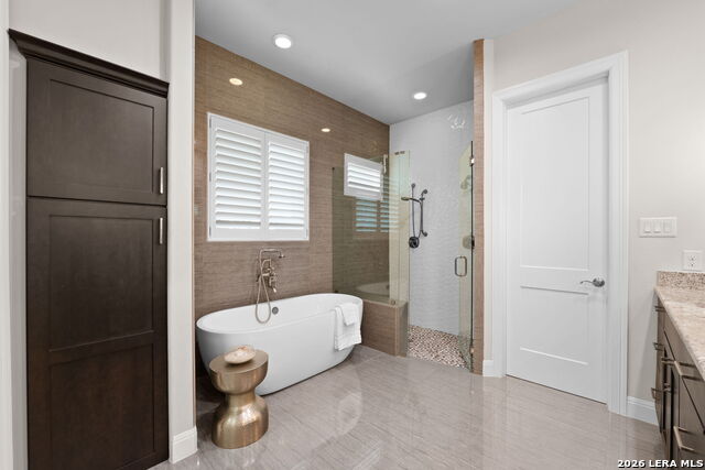 Listing photo id 28 for 612 Ogden  