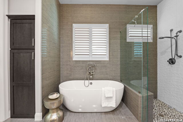 Listing photo id 29 for 612 Ogden  