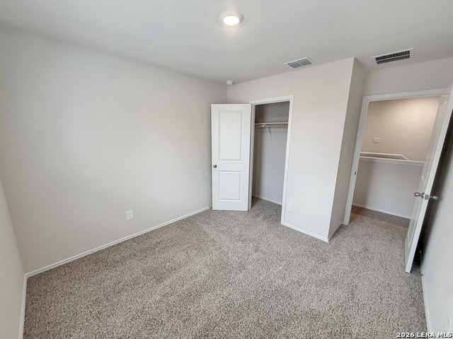 Image 4 of 26 For 722 Jennifer Way