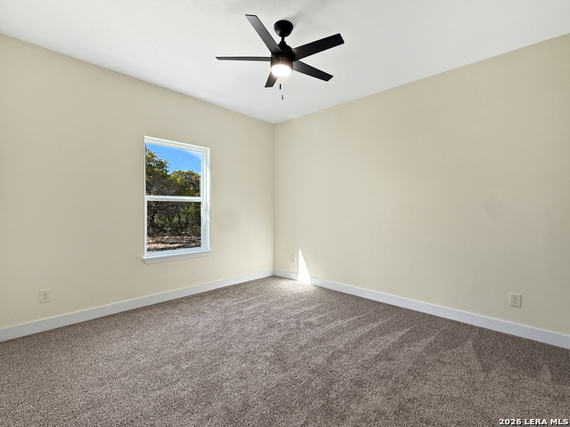 Image 10 of 17 For 656 Skyline Dr