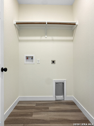 Image 9 of 17 For 656 Skyline Dr