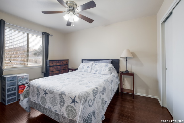 Image 25 of 31 For 14306 Yellow Warbler