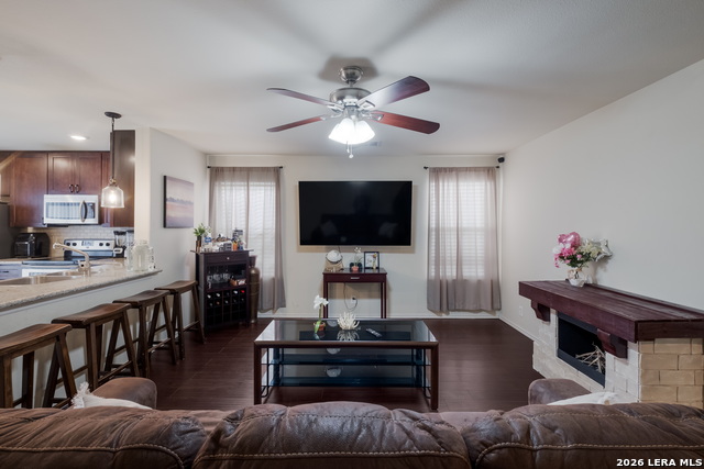 Image 8 of 31 For 14306 Yellow Warbler