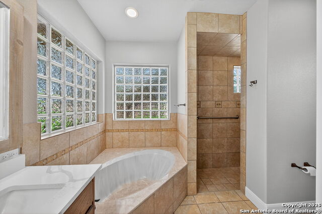 Image 16 of 33 For 1626 Clover Ridge