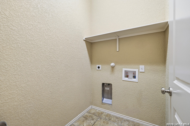 Image 21 of 27 For 7114 Sunny Day