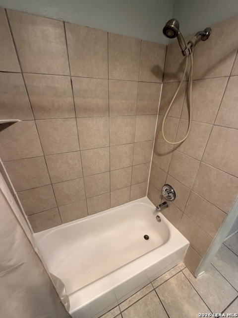 Image 12 of 20 For 13616 Dutch Myrtle  13616