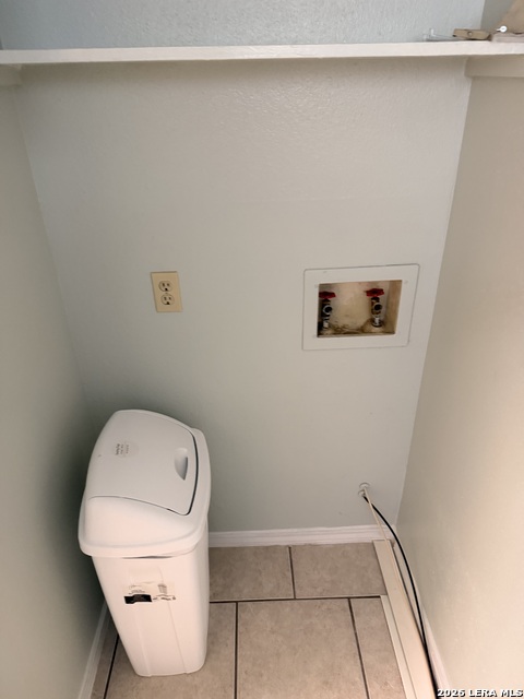 Image 18 of 20 For 13616 Dutch Myrtle  13616