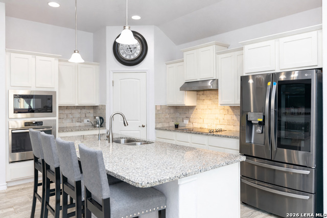 Image 2 of 43 For 104 Fairway  