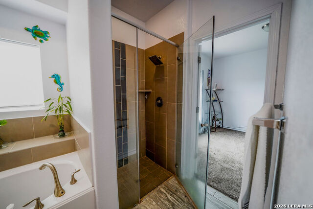 Image 37 of 43 For 104 Fairway  