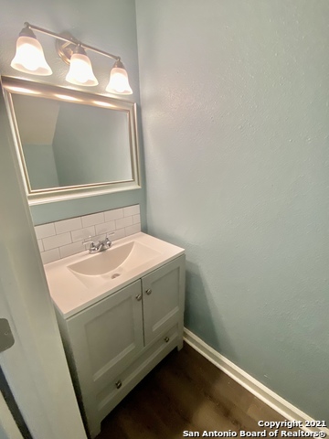 Image 6 of 16 For 1955 Budding Blvd