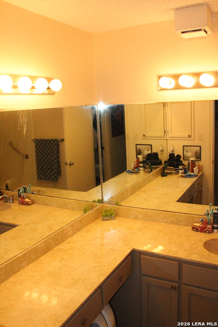 Image 10 of 15 For 2935 Nacogdoches  115