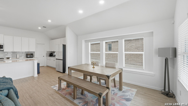 Image 14 of 38 For 5931 Corsicana