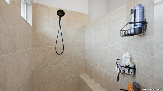 Image 21 of 38 For 5931 Corsicana