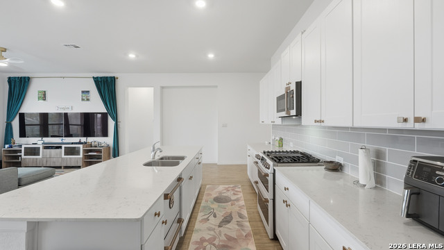 Image 5 of 38 For 5931 Corsicana