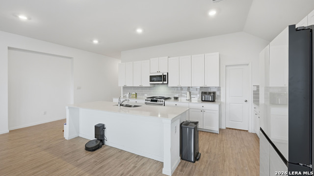 Image 6 of 38 For 5931 Corsicana