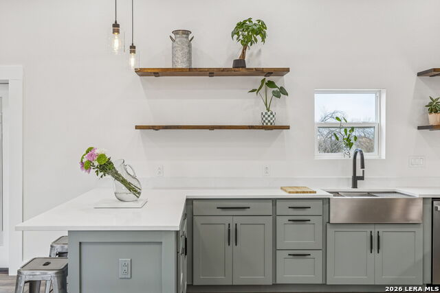 Listing photo id 17 for 300 County Road 5781