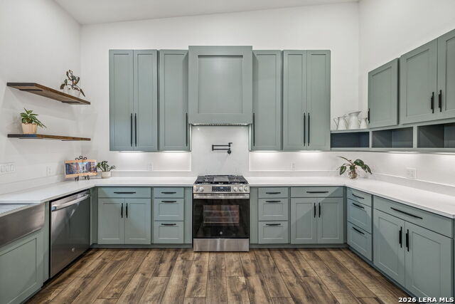 Listing photo id 18 for 300 County Road 5781