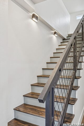 Listing photo id 24 for 300 County Road 5781