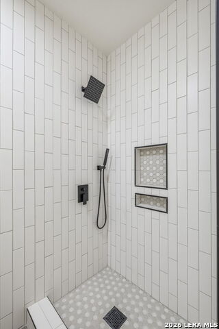 Listing photo id 35 for 300 County Road 5781