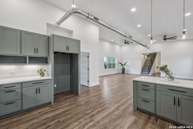 Listing photo id 2 for 300 County Road 5781