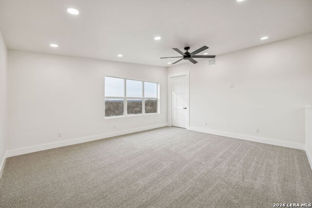 Listing photo id 60 for 300 County Road 5781