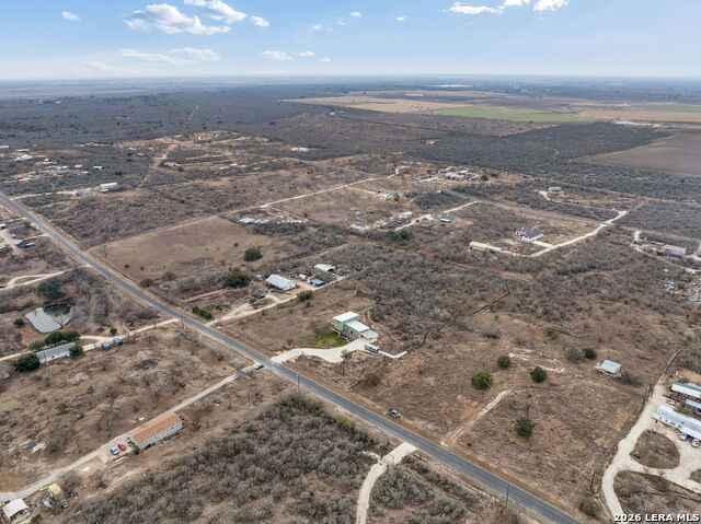 Listing photo id 78 for 300 County Road 5781