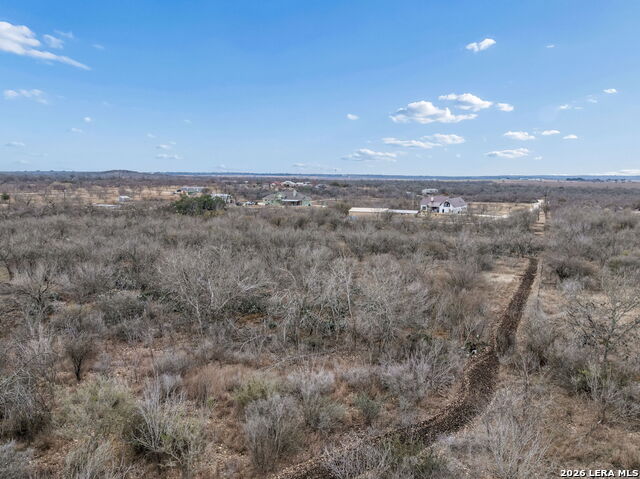Listing photo id 83 for 300 County Road 5781