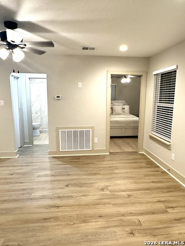 Image 10 of 17 For 329 Taft Blvd