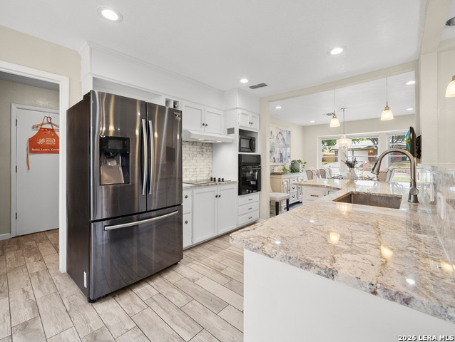 Image 31 of 34 For 5302 Charter Oak