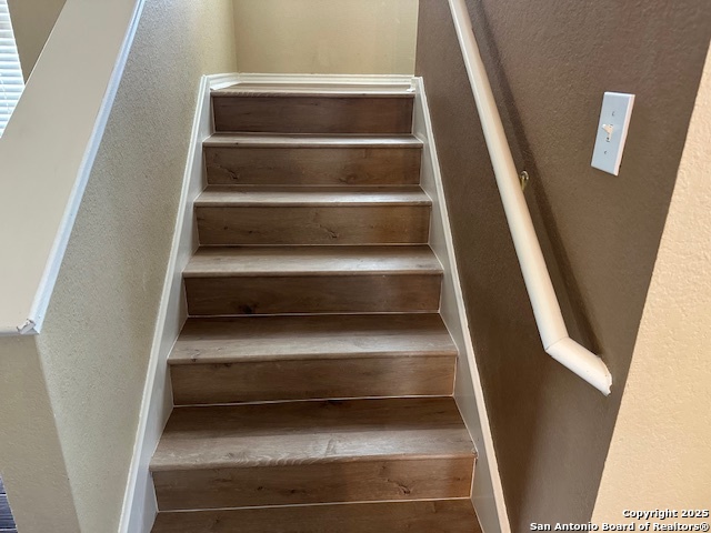 Image 18 of 31 For 6641 Sally Agee