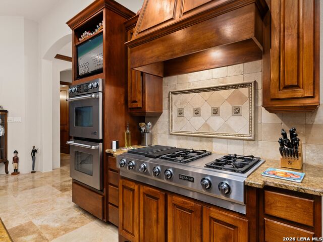 Image 22 of 74 For 19819 Wild Hollow