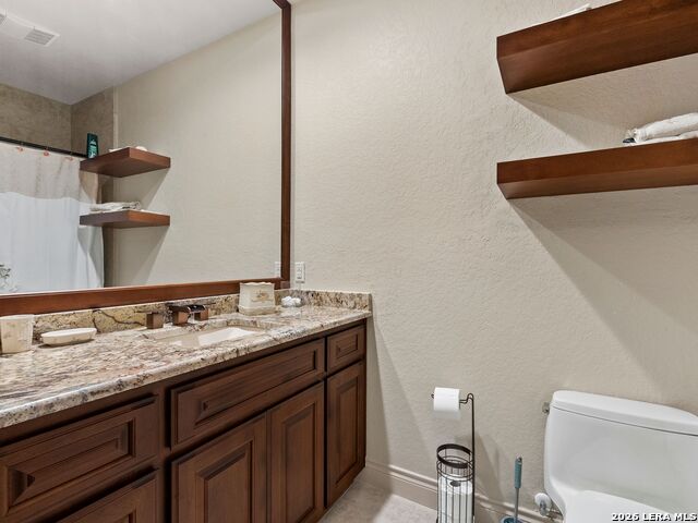 Image 33 of 74 For 19819 Wild Hollow