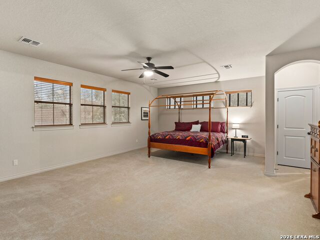 Image 34 of 74 For 19819 Wild Hollow