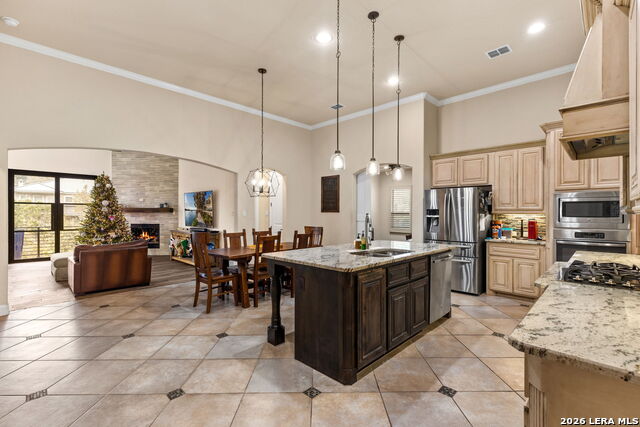 Image 8 of 42 For 7034 Bella Bluff