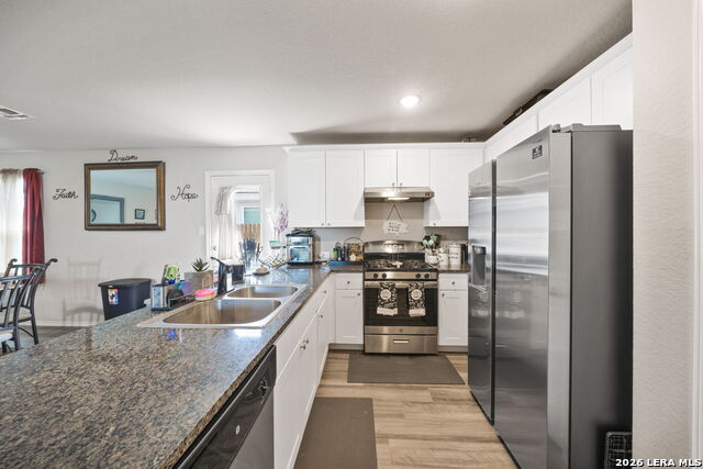 Image 10 of 23 For 4242 Volcano Way