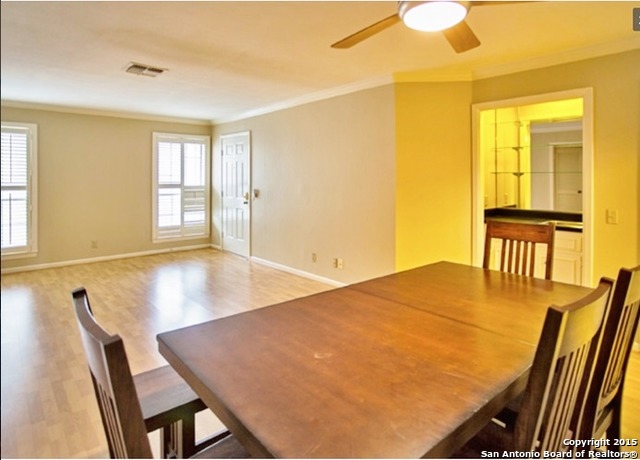 Image 5 of 17 For 5359 Fredericksburg Rd  612