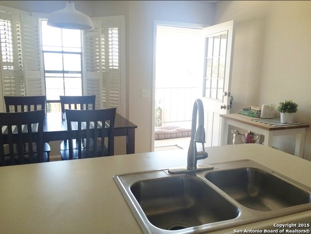 Image 8 of 17 For 5359 Fredericksburg Rd  612