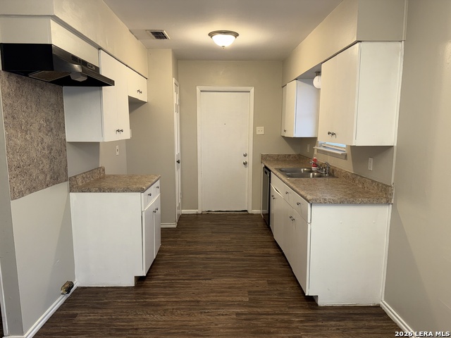 Image 7 of 16 For 206 Balboa  