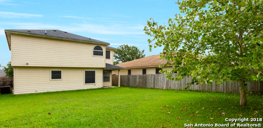 Image 3 of 10 For 7126 Lynn Lake