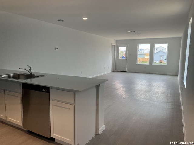 Image 3 of 11 For 523 Layne Overlook